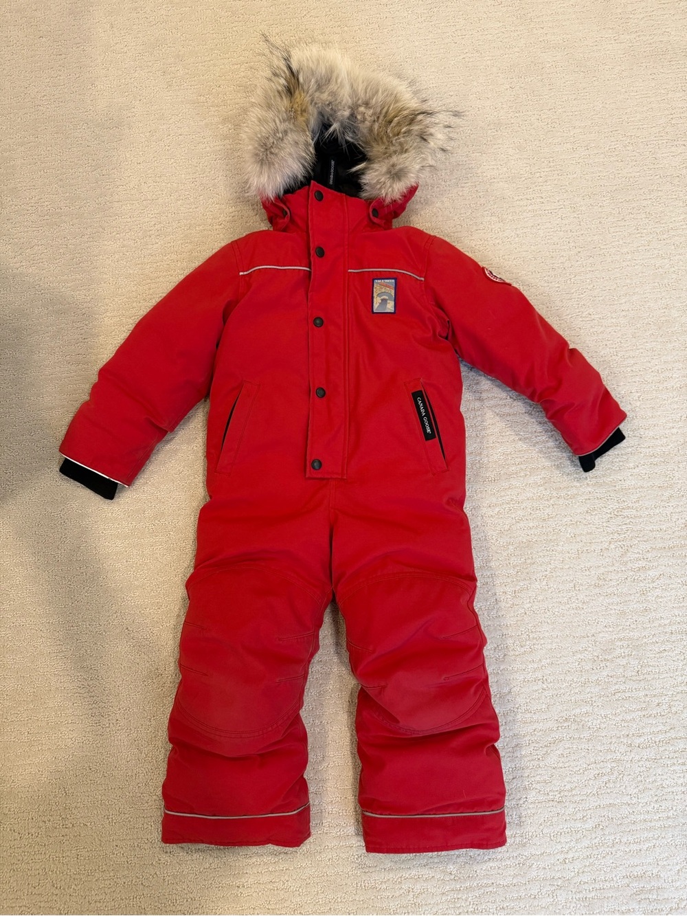 Canada Goose Kids Grizzly snowsuit heritage $795 size 4-5 Red